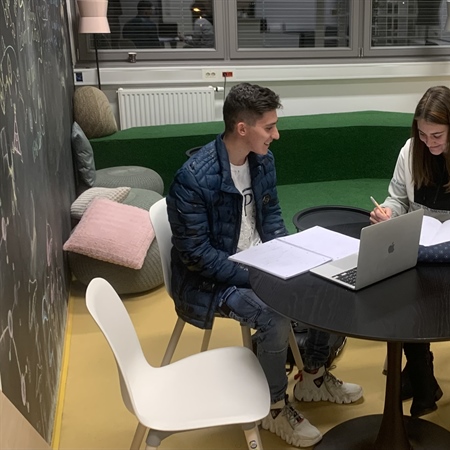 Nova tutorja študenta FTPO se prestavita - Patricija Skrivarnik